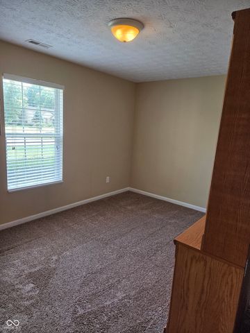 7440 Oakview Drive, Avon, IN 46123