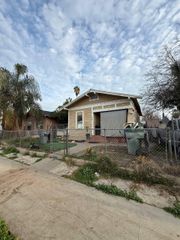 222 E Street, Fresno, CA 93706