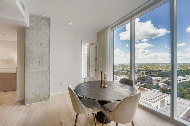 313 W 17th ST 1404, Austin, TX 78701