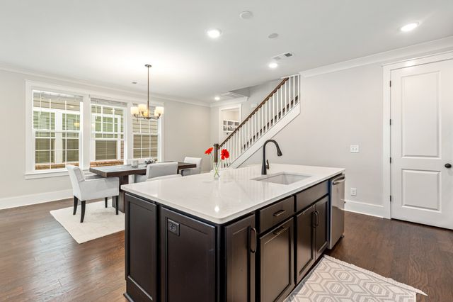 2067 Braidwood Ln, Franklin, TN 37064