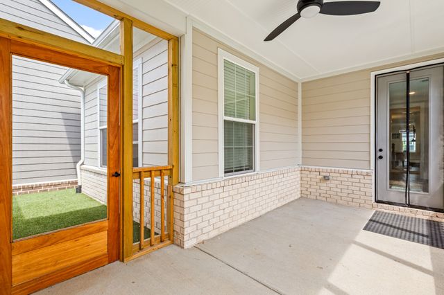 2067 Braidwood Ln, Franklin, TN 37064