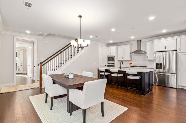 2067 Braidwood Ln, Franklin, TN 37064