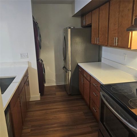 13608 S VILLAGE DRIVE 6204, Tampa, FL 33618