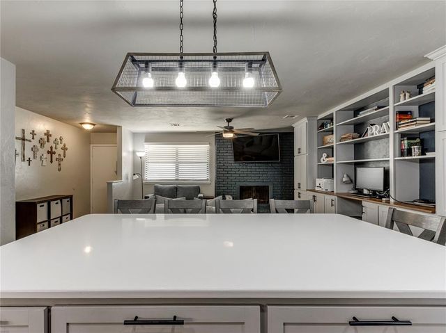 8225 NW 38th Terrace, Bethany, OK 73008