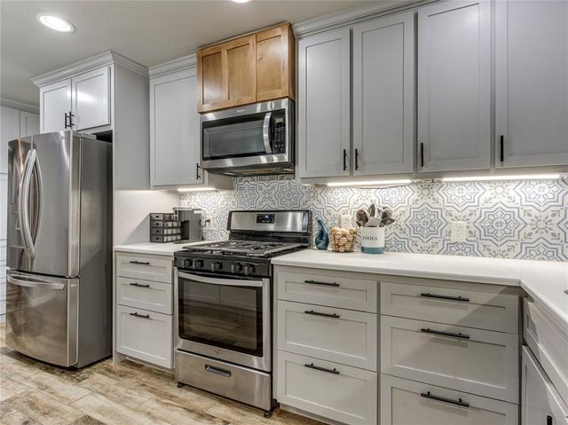 8225 NW 38th Terrace, Bethany, OK 73008