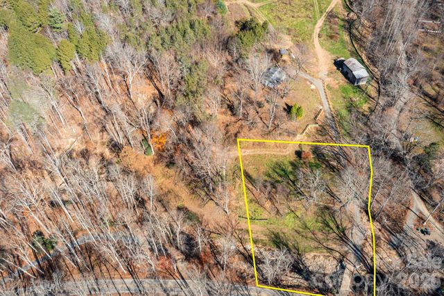 190 Blackberry Inn Road 1, Weaverville, NC 28787