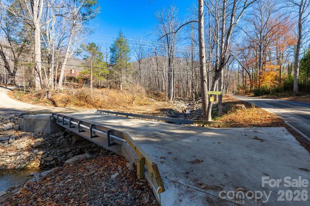 190 Blackberry Inn Road 1, Weaverville, NC 28787