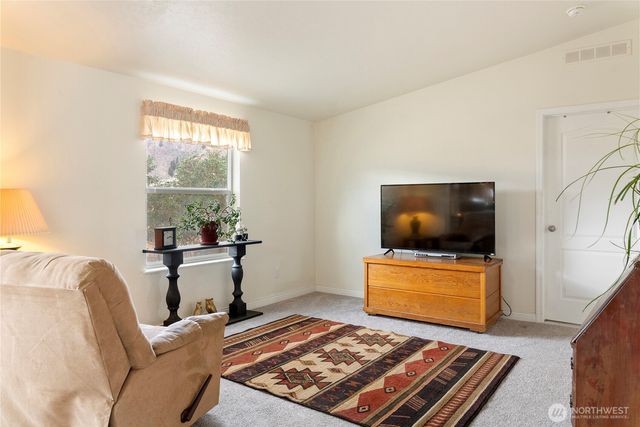 2431 Highway 153, Twisp, WA 98856