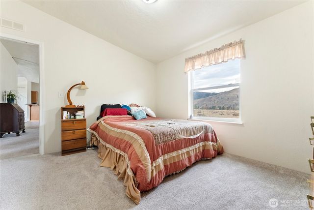 2431 Highway 153, Twisp, WA 98856