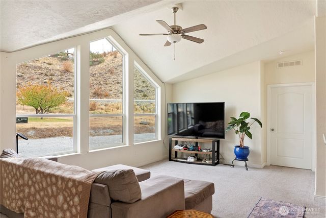 2431 Highway 153, Twisp, WA 98856