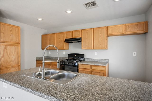 2076 Pillar Pointe Street, Las Vegas, NV 89115