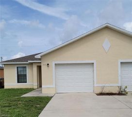 3410 SW 7th PL, Cape Coral, FL 33914