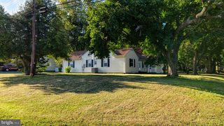 2043 HIGHLAND AVE, Dover, DE 19901