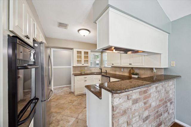 12419 Rincon Drive, Houston, TX 77077