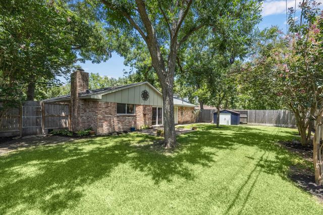 12419 Rincon Drive, Houston, TX 77077