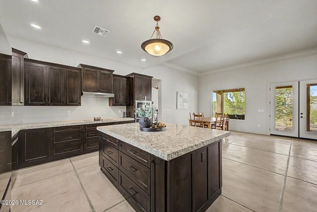 970 W Las Lomitas Road, Tucson, AZ 85704