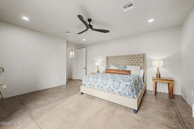 970 W Las Lomitas Road, Tucson, AZ 85704