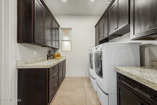 970 W Las Lomitas Road, Tucson, AZ 85704