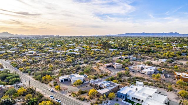 970 W Las Lomitas Road, Tucson, AZ 85704