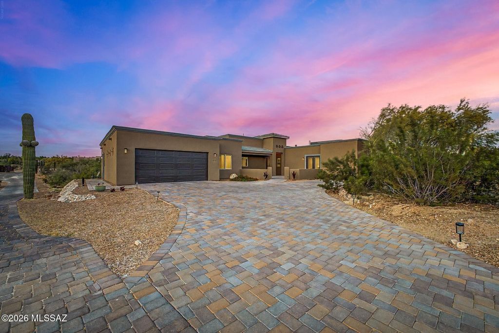 970 W Las Lomitas Road, Tucson, AZ 85704