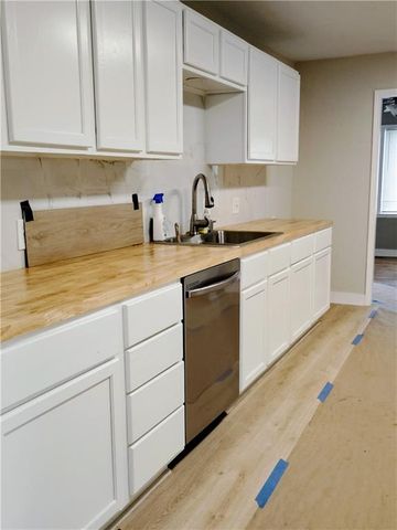 5133 N Cypress Avenue, Kansas City, MO 64119