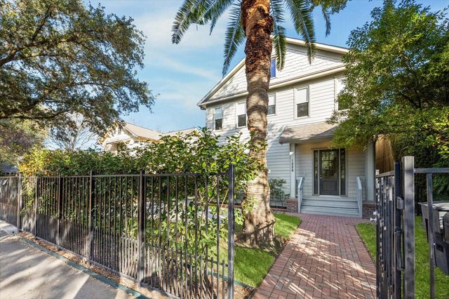 1226 Heights Boulevard, Houston, TX 77008