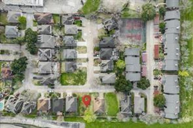 4444 Victory Drive, Houston, TX 77088