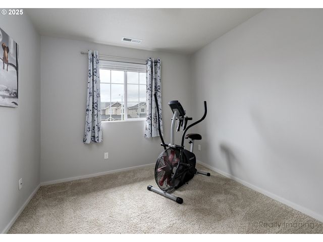 2170 Se 16TH St, Gresham, OR 97080