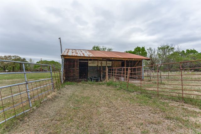 2553 E Highway 199, Springtown, TX 76082