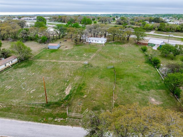 2553 E Highway 199, Springtown, TX 76082