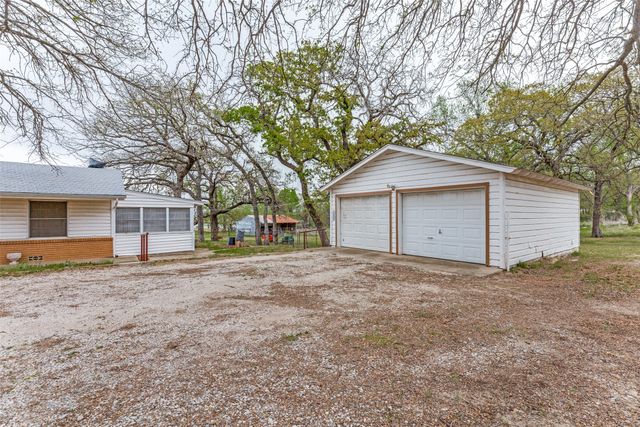 2553 E Highway 199, Springtown, TX 76082
