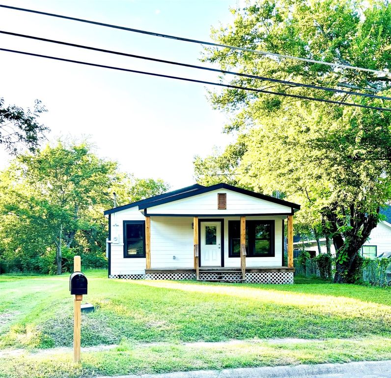 1512 G W Jackson Avenue, Corsicana, TX 75110