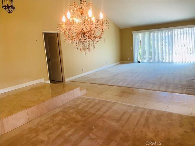 18893 Santa Isadora Street, Fountain Valley, CA 92708