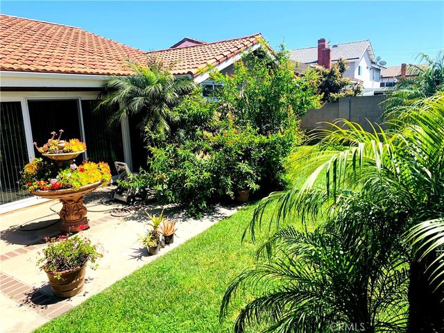 18893 Santa Isadora Street, Fountain Valley, CA 92708