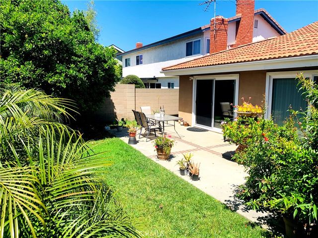 18893 Santa Isadora Street, Fountain Valley, CA 92708