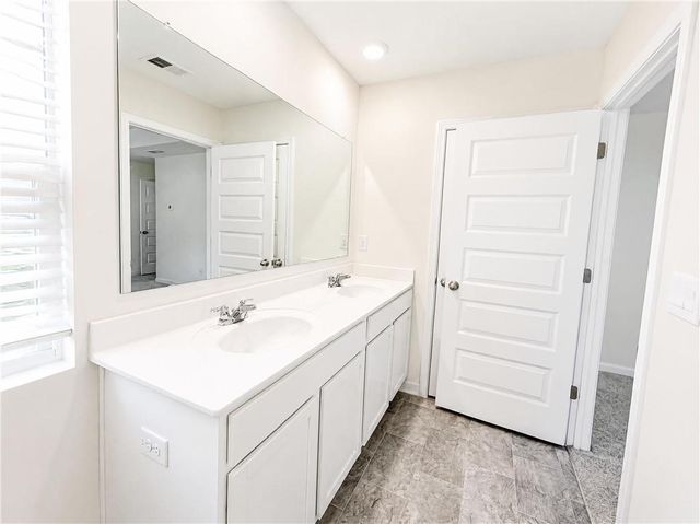457 Shasta Court, Hoschton, GA 30548