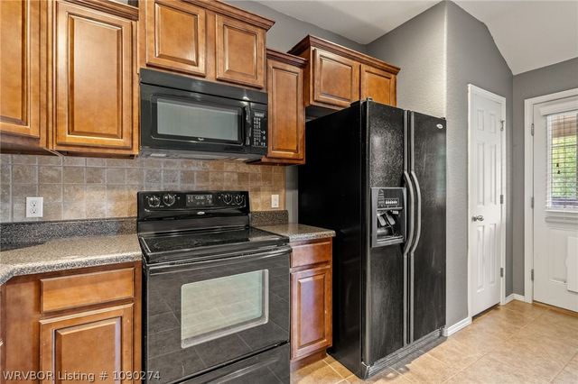 2419 Crestview Lane, Barling, AR 72923