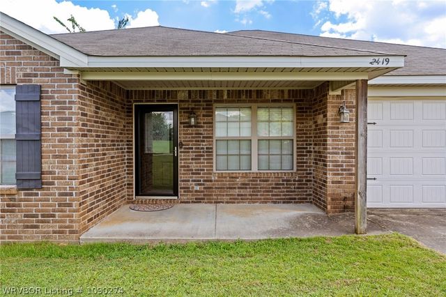 2419 Crestview Lane, Barling, AR 72923