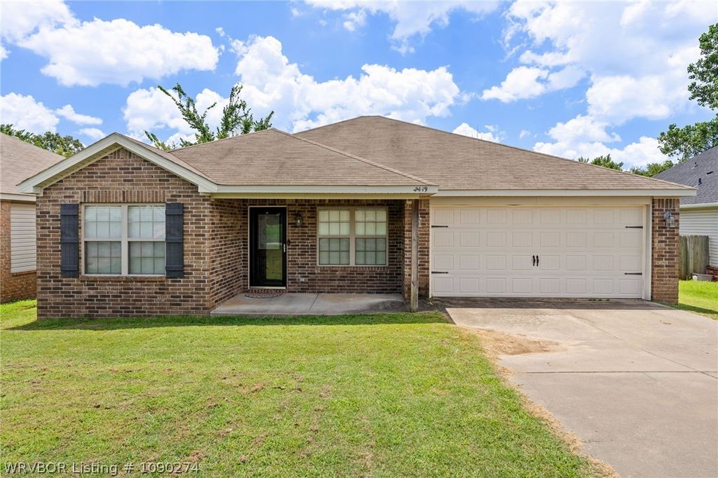 2419 Crestview Lane, Barling, AR 72923
