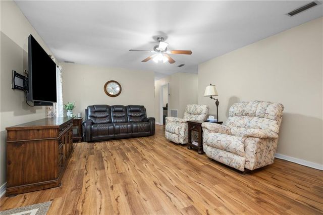 2525 Waterford Road, Semmes, AL 36575