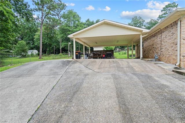 2525 Waterford Road, Semmes, AL 36575
