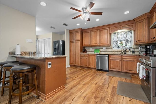 2525 Waterford Road, Semmes, AL 36575
