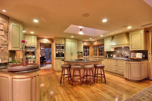 15668 Bohlman Road, Saratoga, CA 95070