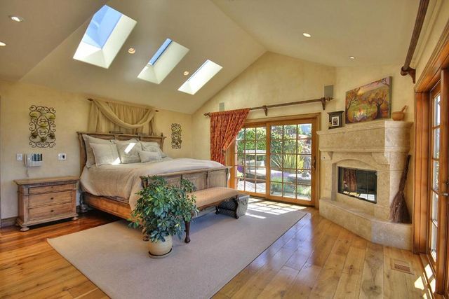 15668 Bohlman Road, Saratoga, CA 95070