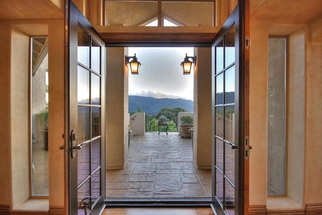 15668 Bohlman Road, Saratoga, CA 95070