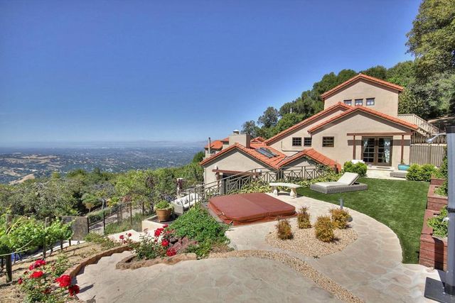 15668 Bohlman Road, Saratoga, CA 95070