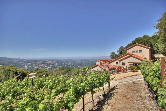 15668 Bohlman Road, Saratoga, CA 95070