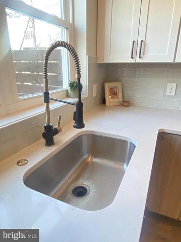 2213 WILDER ST, Philadelphia, PA 19146