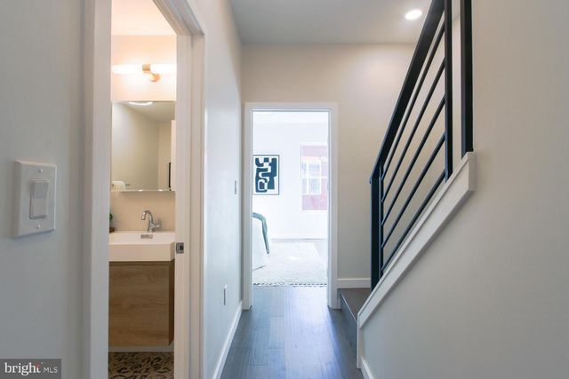 2213 WILDER ST, Philadelphia, PA 19146