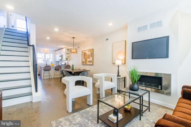 2213 WILDER ST, Philadelphia, PA 19146